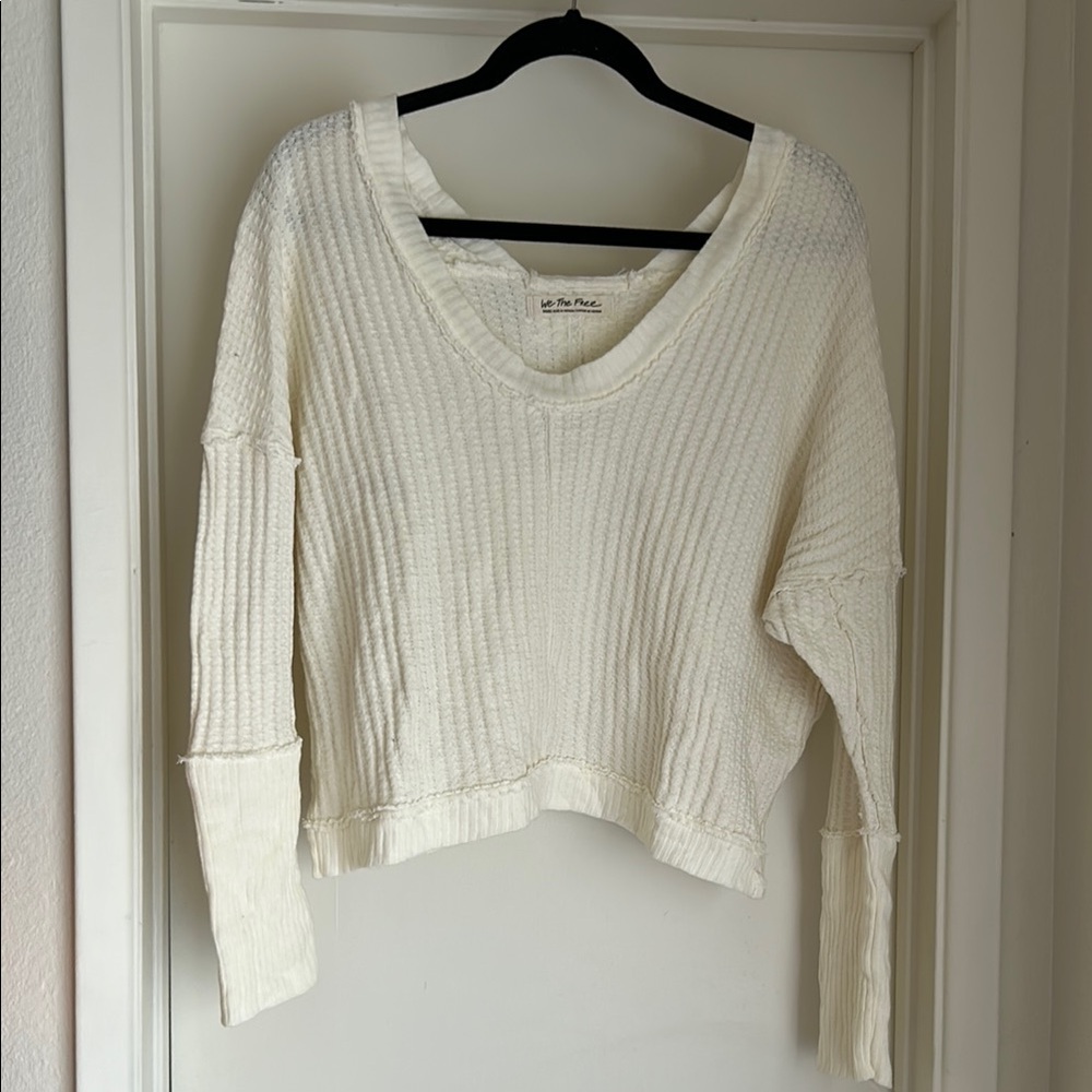 We The Free Cream V-Neck Cropped Sweater